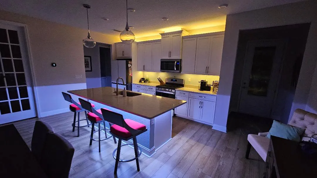 Kitchen and bar seating with color accents